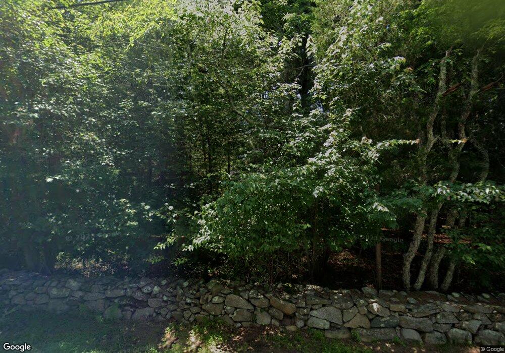 4 Howland Mill Ln, South Dartmouth, MA 02748 - photo 1