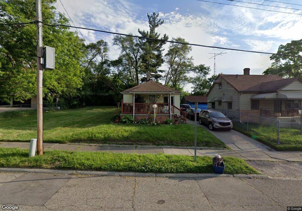 941 E Ruth Ave, Flint, MI 48505 - photo 1