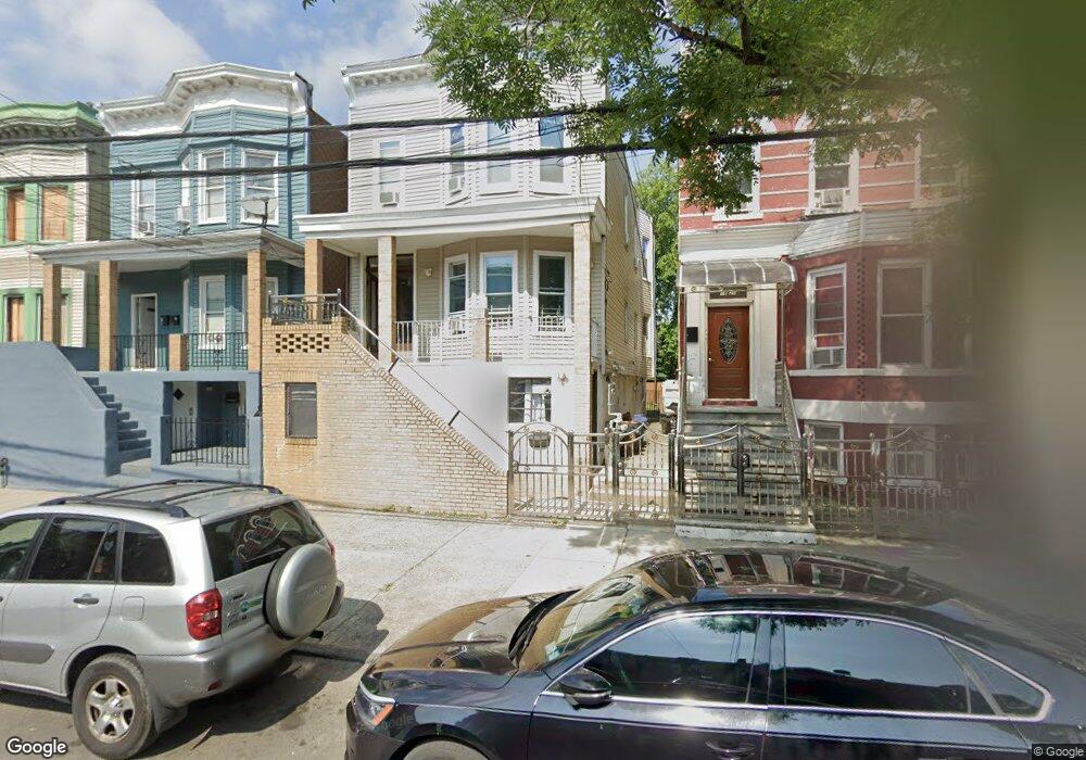 1822 Hunt Ave, Bronx, NY 10462 - photo 1