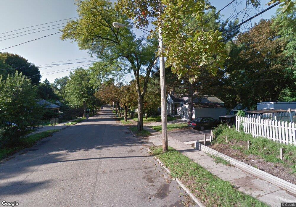 1000 Queen St, Lansing, MI 48915 - photo 1