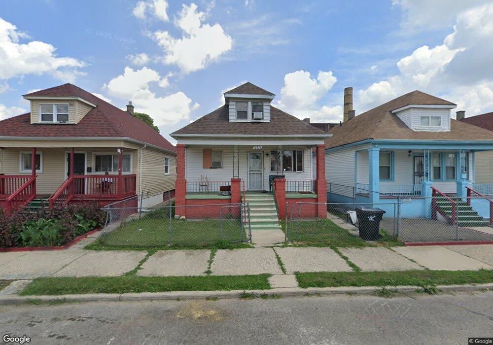 12850 Mitchell St, HamtraMcK, MI 48212 - photo 1