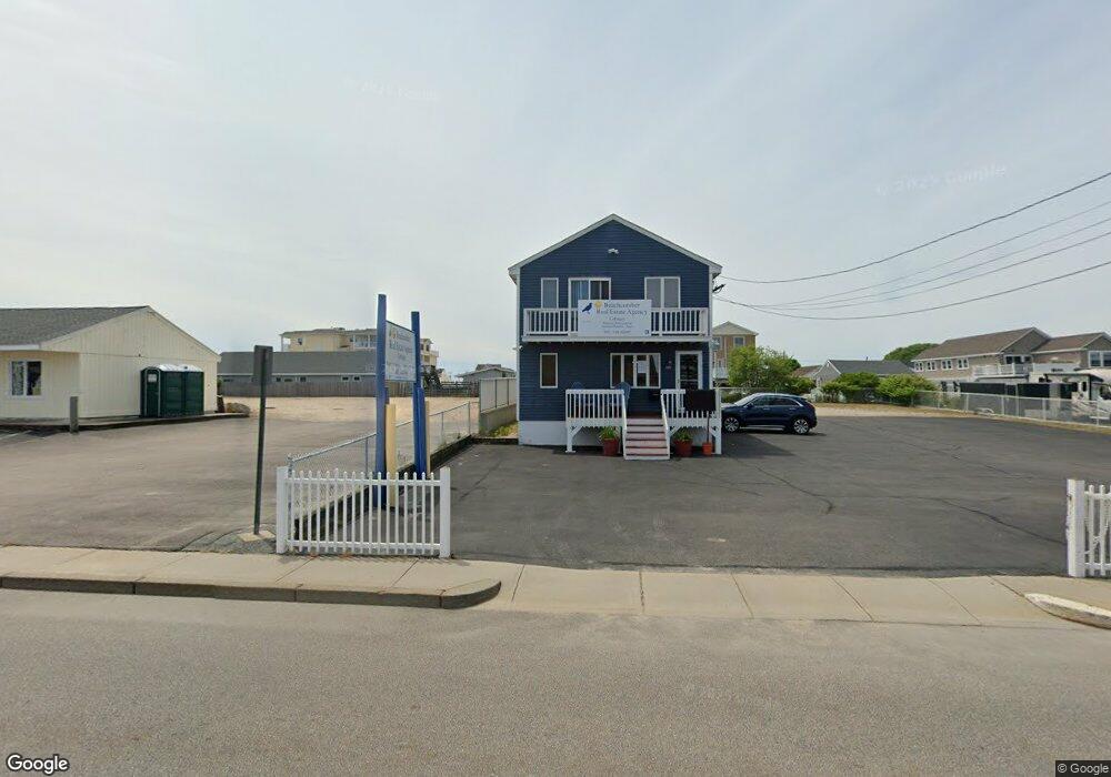 10 Winnapaug Rd, Westerly, RI 02891 - photo 1