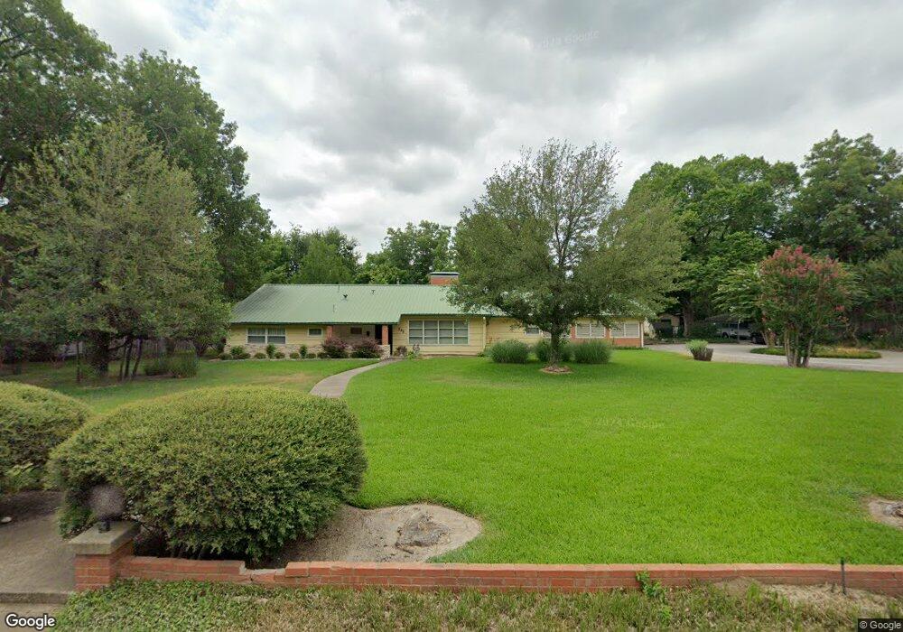 302 Meadow Ln, Bonham, TX 75418 - photo 1