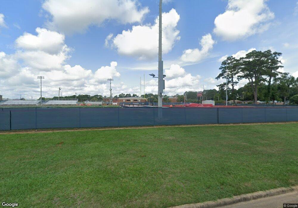 477 Kingswood Dr, Albany, GA 31707 - photo 1