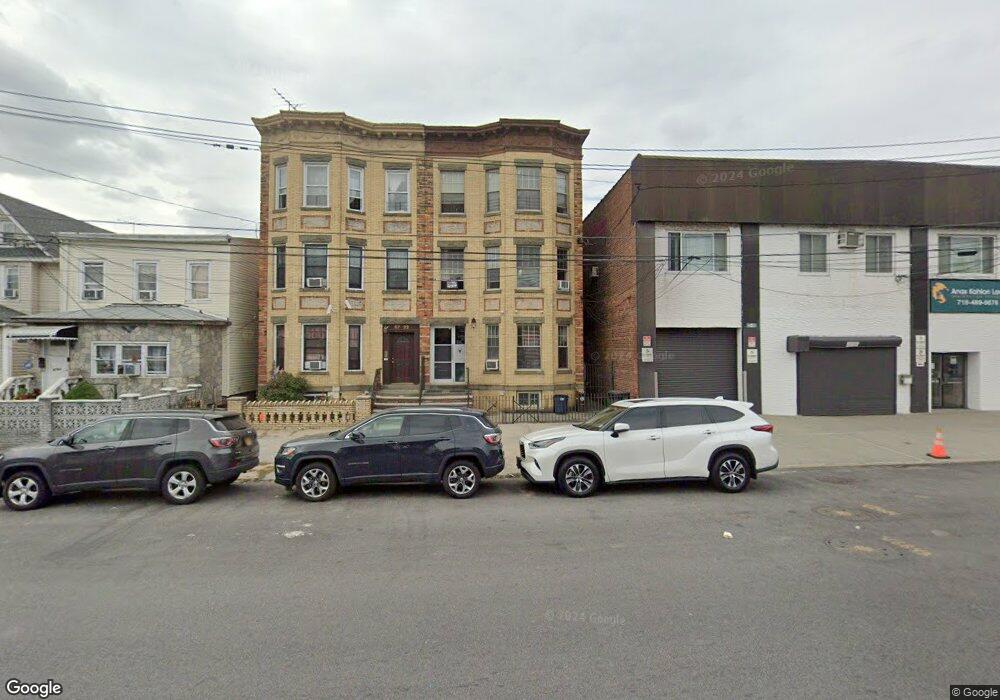 8720 111th St, Richmond Hill, NY 11418 - photo 1