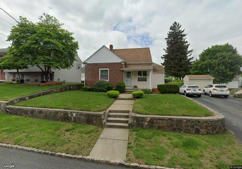27 Madison Ave, Cranston, RI 02920 - photo 1