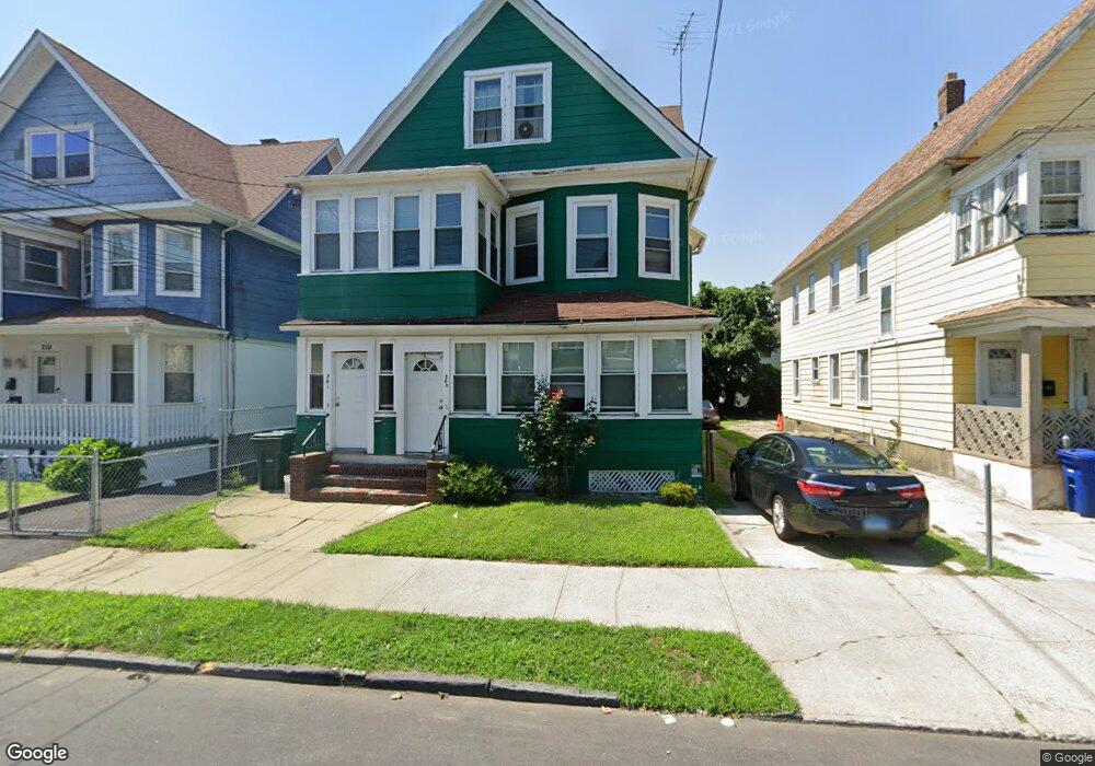 261 Davenport St unit 263, Bridgeport, CT 06607 - photo 1