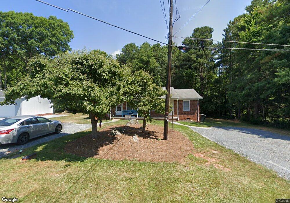 738 Sherwood Rd, Asheboro, NC 27205 - photo 1