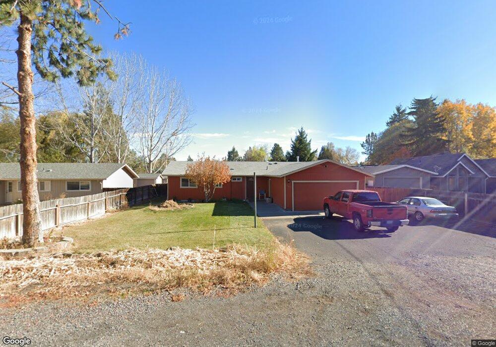 2550 SW 26th St, Redmond, OR 97756 - photo 1