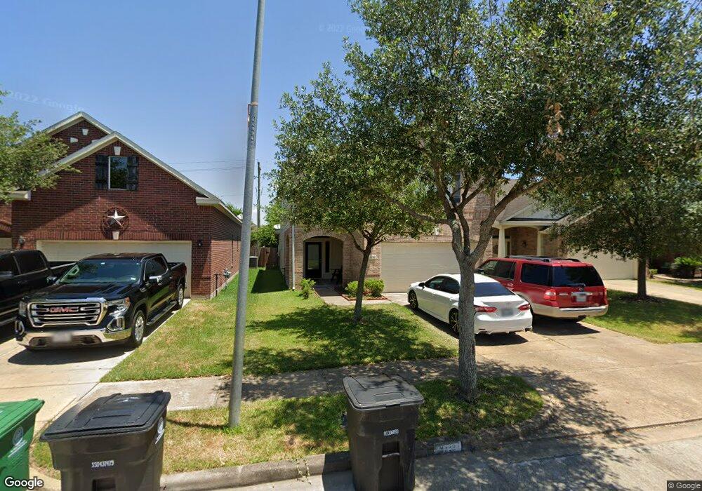 9323 Harts Garden Ln, Houston, TX 77075 - photo 1