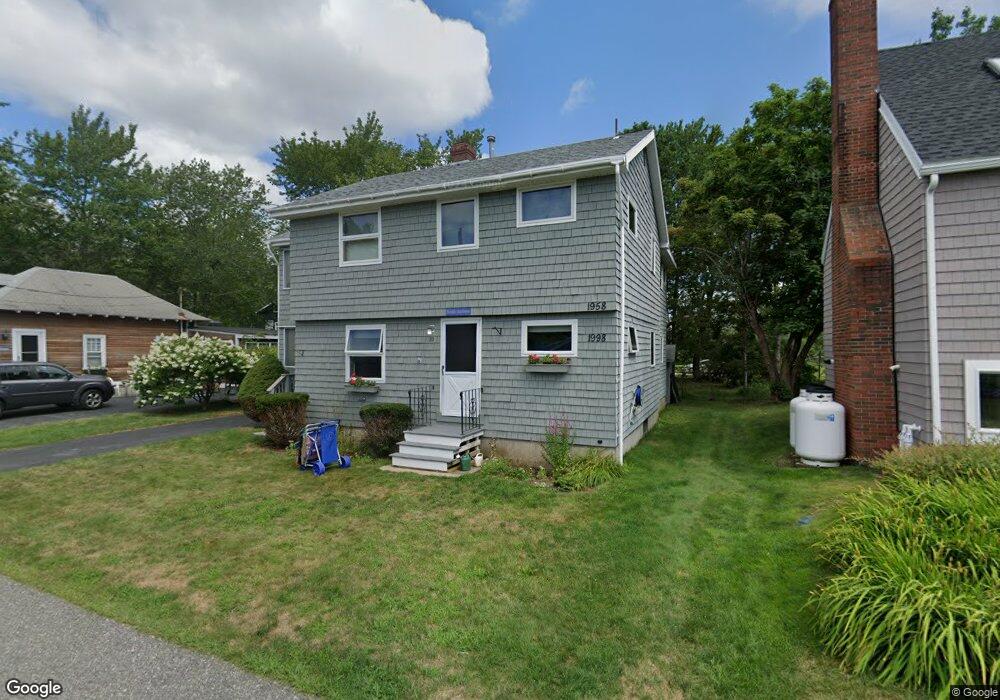 32 Winona Ave, Old Orchard Beach, ME 04064 - photo 1