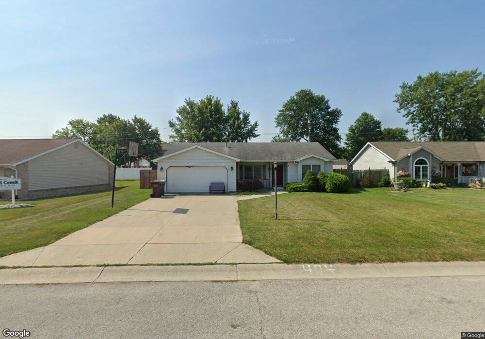 404 Autumn Ct, Bluffton, IN 46714 - photo 1