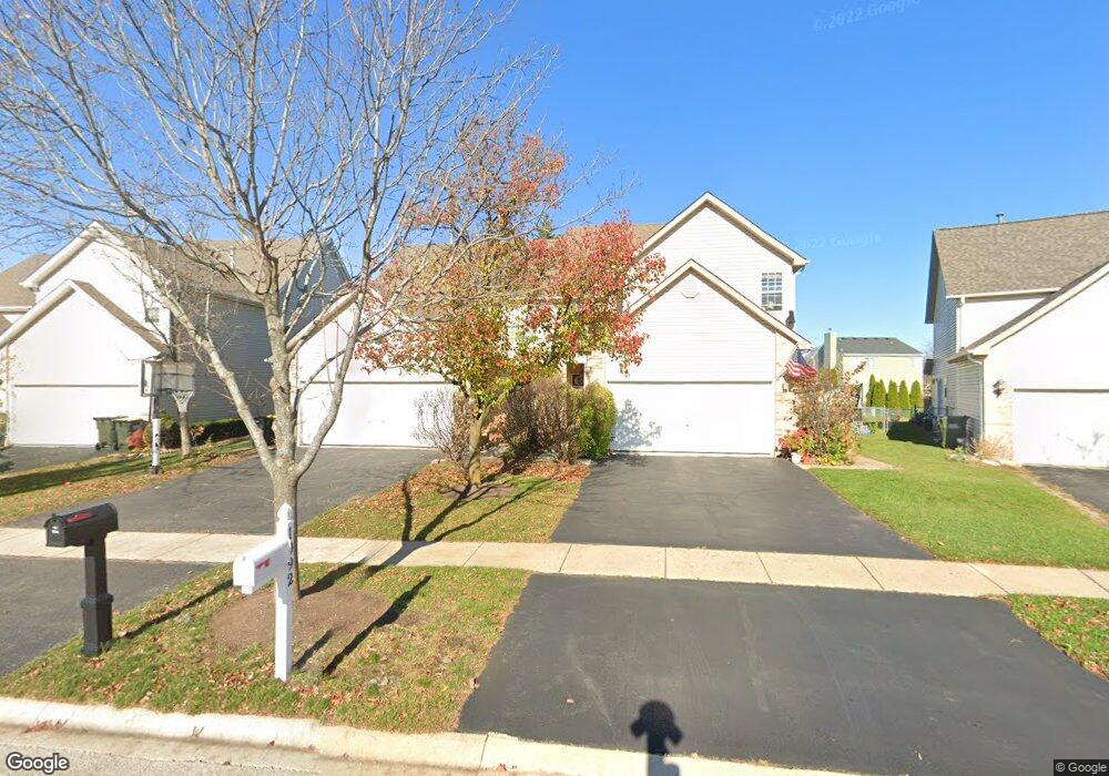 1094 Viewpoint Dr, Lake In the Hills, IL 60156 - photo 1