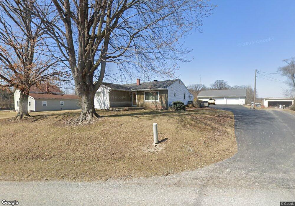 5211 Sandusky Rd, Lima, OH 45801 - photo 1