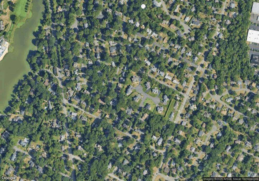 2 Weimer Ct, Allendale, NJ 07401 - photo 1