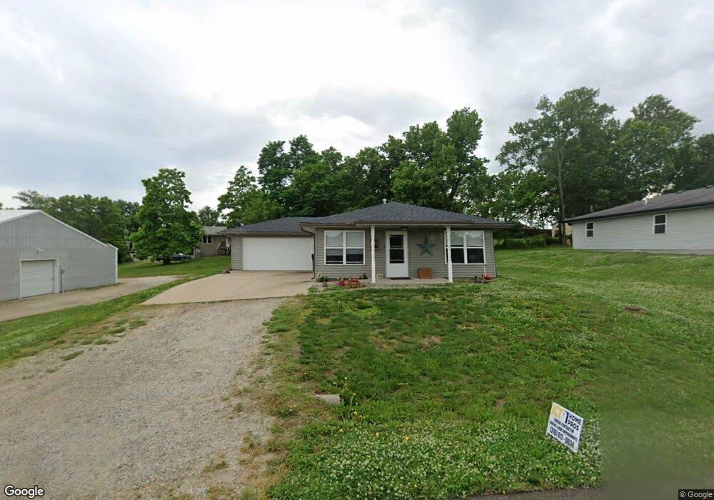 209 Holts Cir, Hoyt, KS 66440 - photo 1