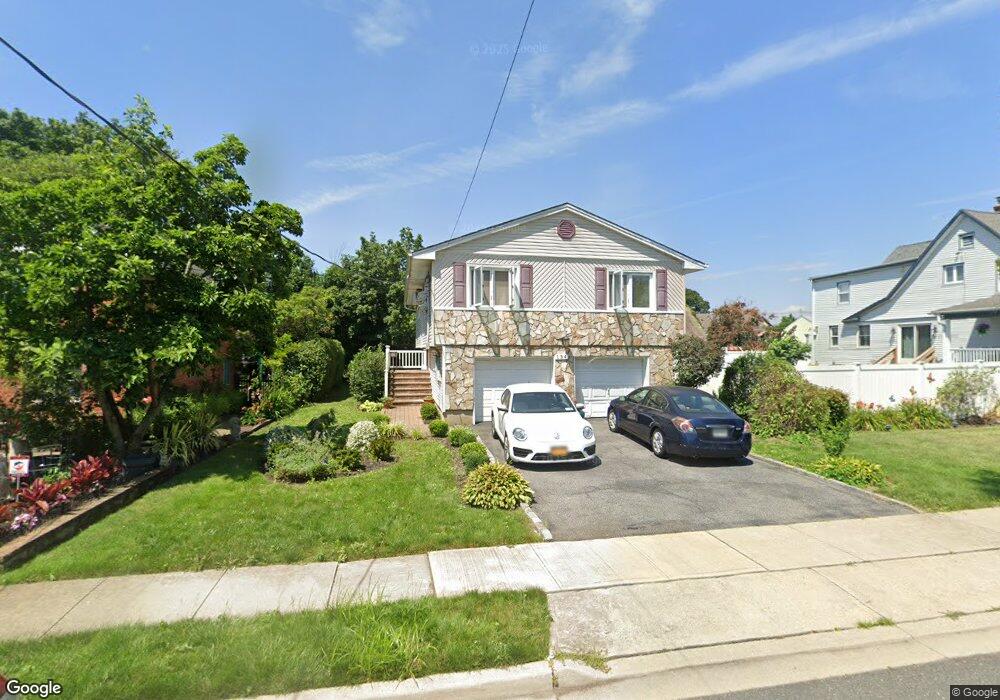 134 S Bay Ave, Freeport, NY 11520 - photo 1