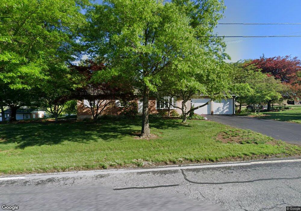 391 Zweizig Rd, Shoemakersville, PA 19555 - photo 1