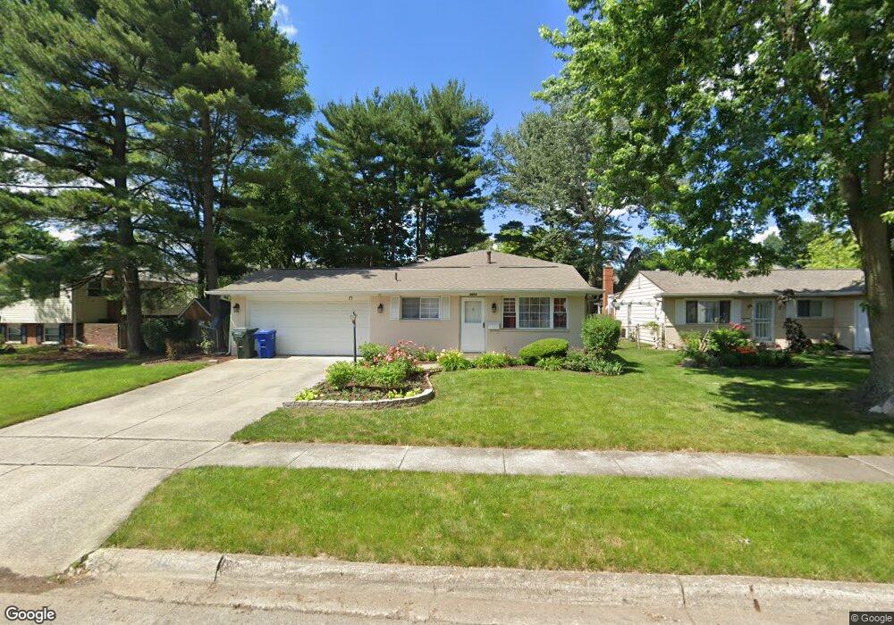 4812 Bromsgrove Ct, Columbus, OH 43232 - photo 1