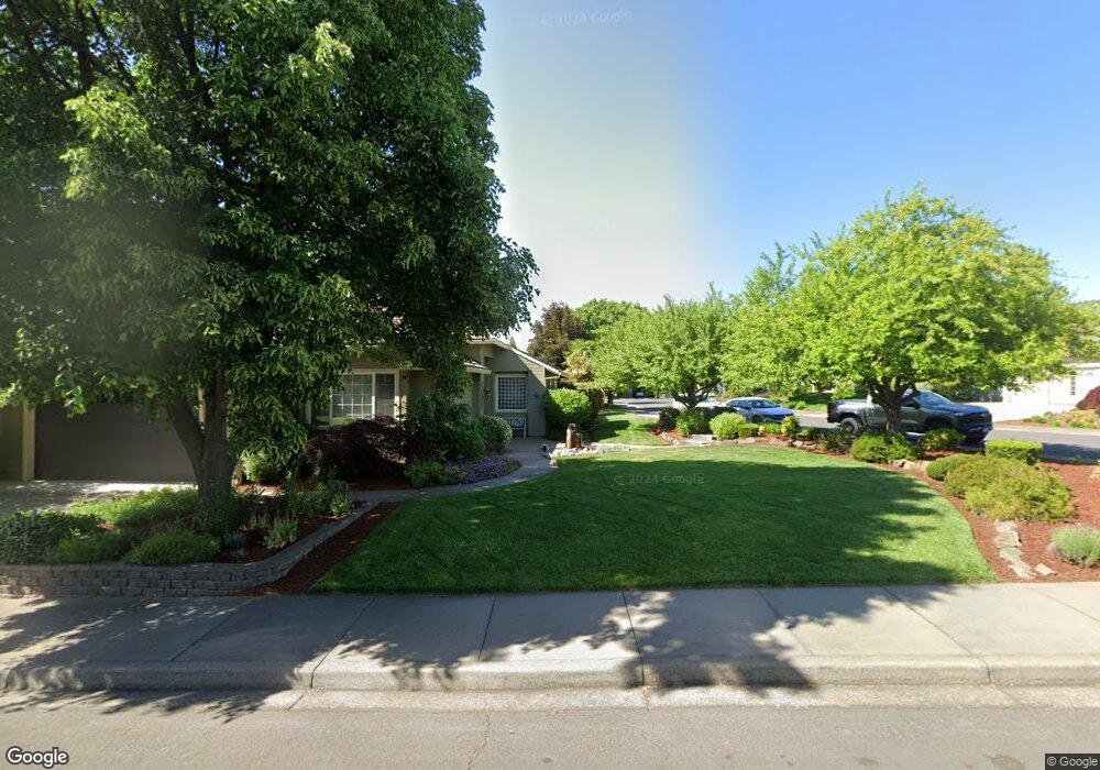 2499 Greenfield Ct, Medford, OR 97504 - photo 1