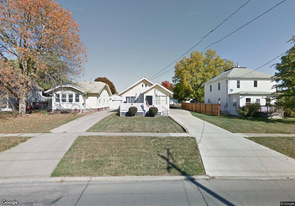 1016 N 4th Ave E, Newton, IA 50208 - photo 1