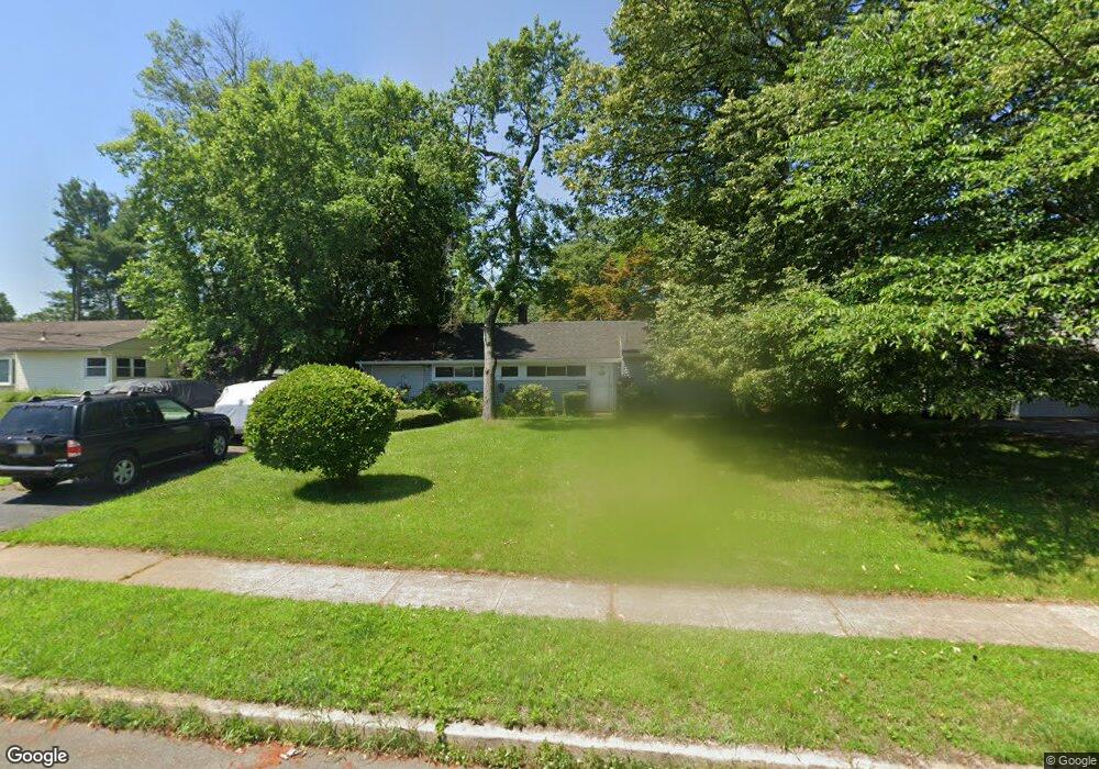 186 Kendall Rd, Kendall Park, NJ 08824 - photo 1