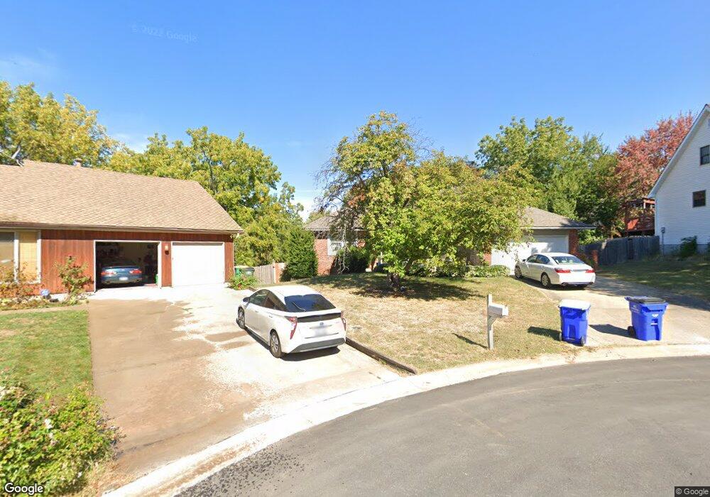 6608 Hallet St, Shawnee, KS 66216 - photo 1