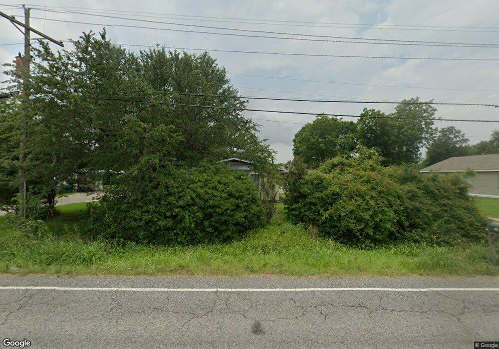 4802 Ihles Rd, Lake Charles, LA 70605 - photo 1