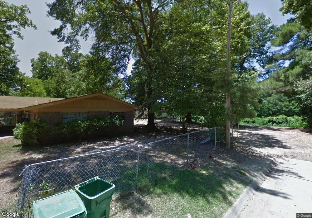 815 Connella St, Texarkana, TX 75501 - photo 1