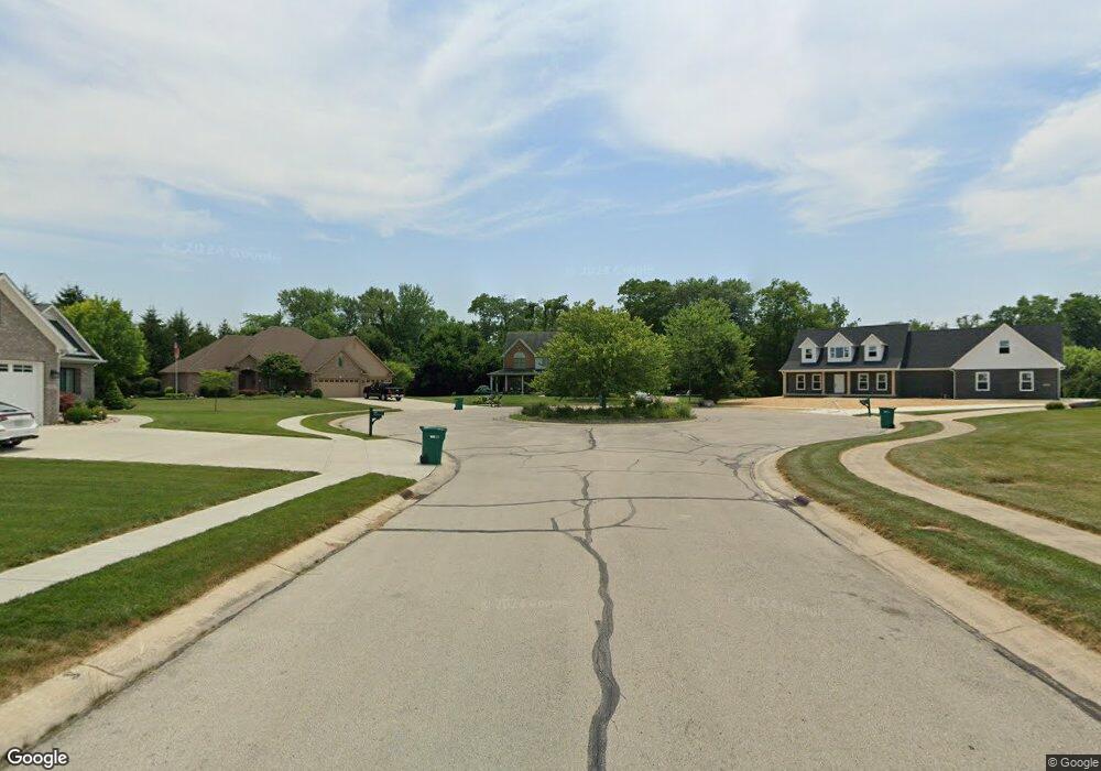 32 Cedar Bend Ct, Avon, IN 46123 - photo 1