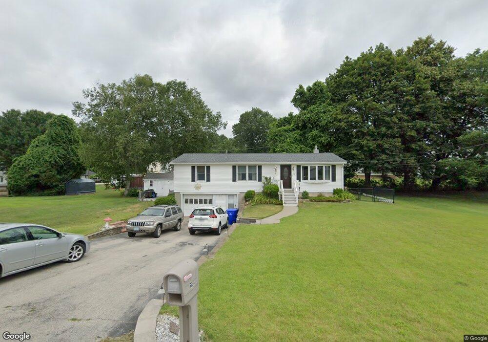 11 Andrews Ave, Hudson, NH 03051 - photo 1