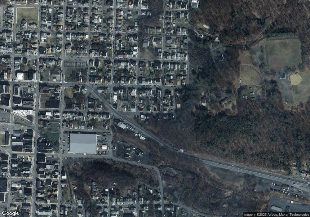 921 E Commerce St unit 923, Shamokin, PA 17872 - photo 1