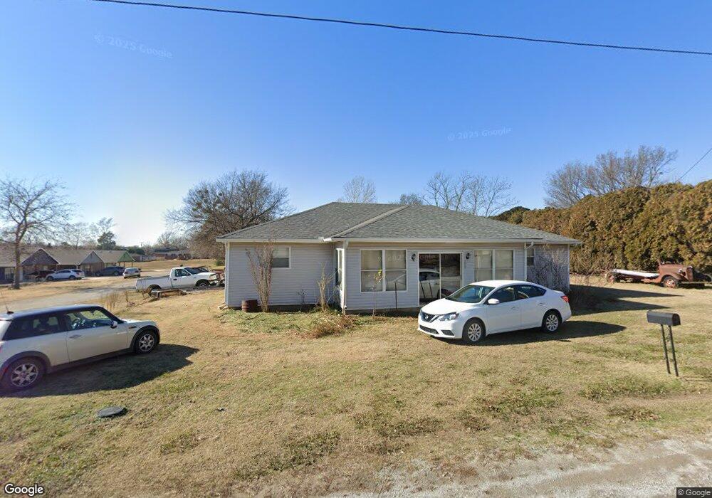 403 N Reading, Beggs, OK 74421 - photo 1