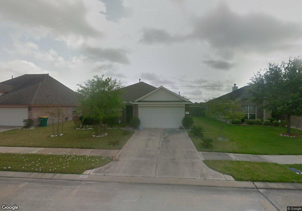 3509 Cypress Village Dr, Pearland, TX 77584 - photo 1