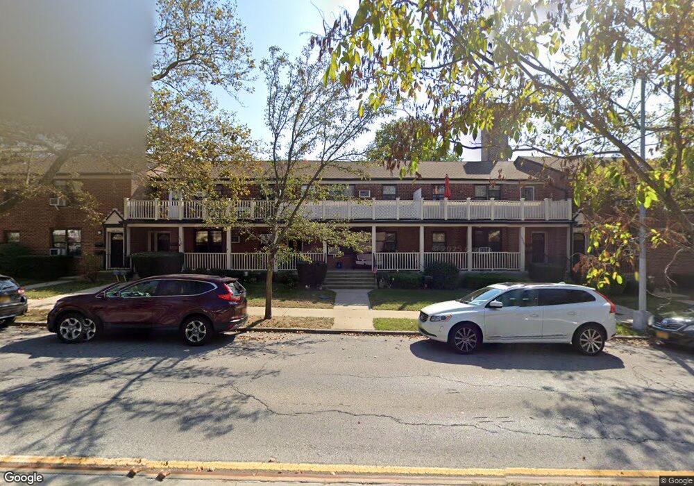 19650 69th Ave unit 2, Fresh Meadows, NY 11365 - photo 1