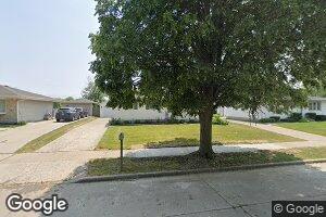 5717 66th St, Kenosha, WI 53142