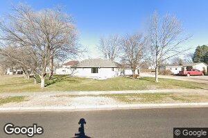 212 E 5th St, Platte, SD 57369