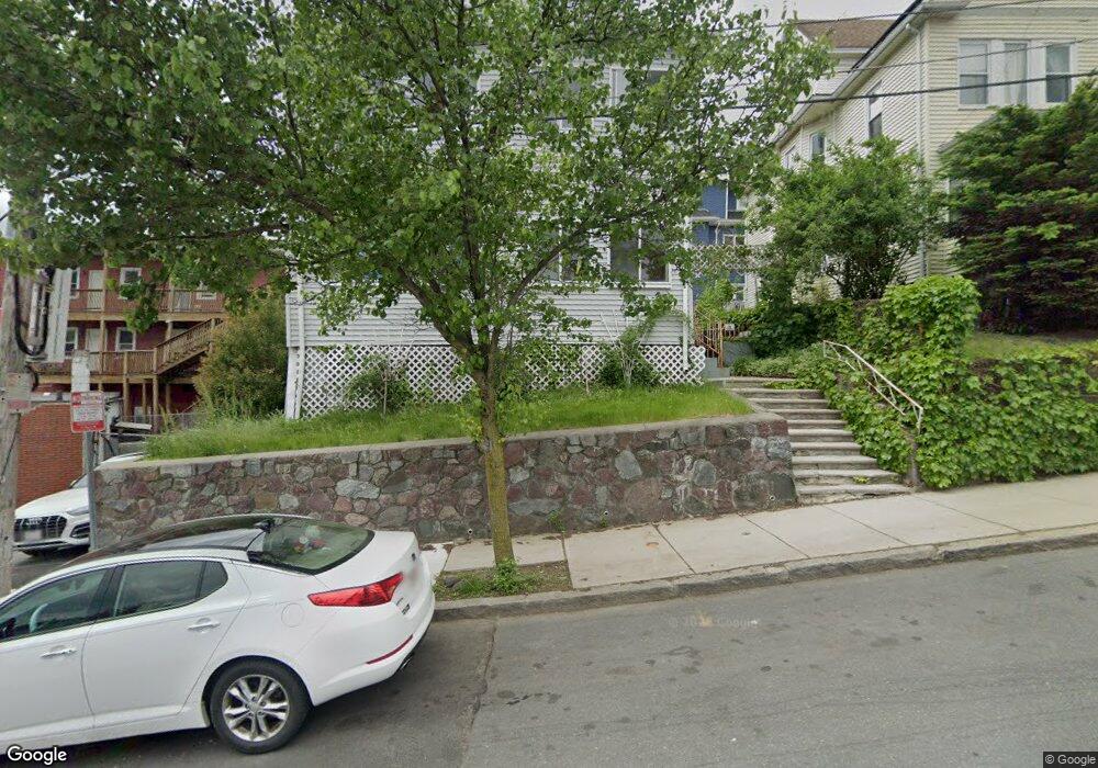 173 Chestnut St, Everett, MA 02149 - photo 1