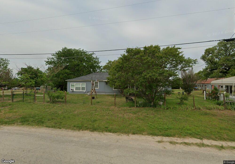 410 Parker St, Azle, TX 76020 - photo 1