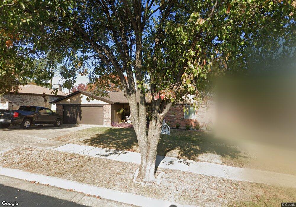 744 Regency Dr, Hurst, TX 76054 - photo 1