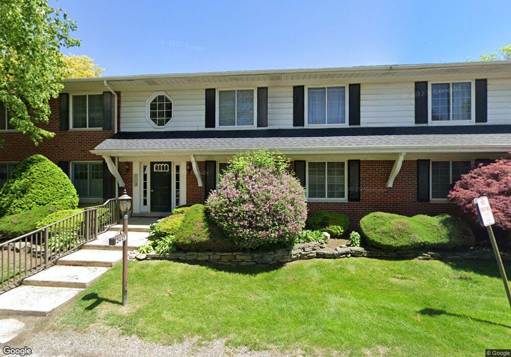 2441 Mulberry Square unit 29 29, Bloomfield Hills, MI 48302 - photo 1