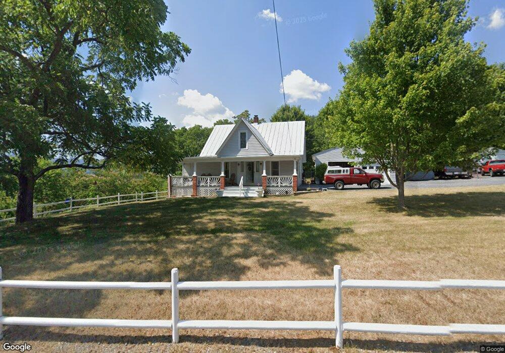 271 Green Acre Dr, Strasburg, VA 22657 - photo 1