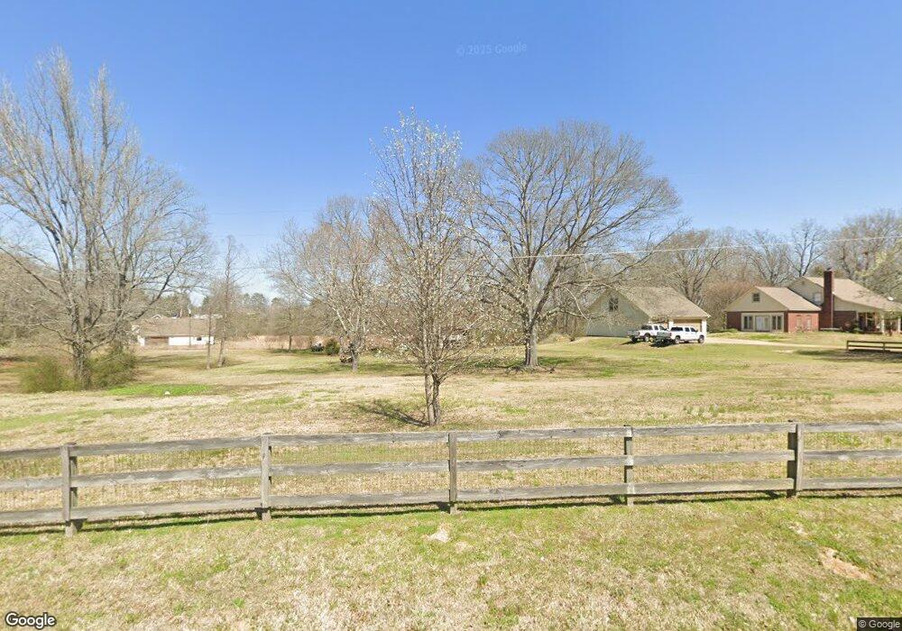 107 Crestview Dr, Brandon, MS 39047 - photo 1