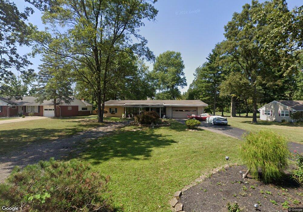 3283 Crestview Dr, Lima, OH 45801 - photo 1