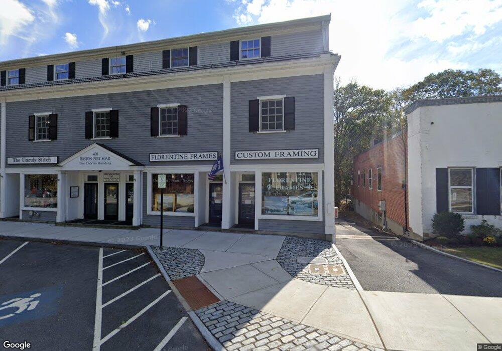 470 Boston Post Rd unit 2, Weston, MA 02493 - photo 1