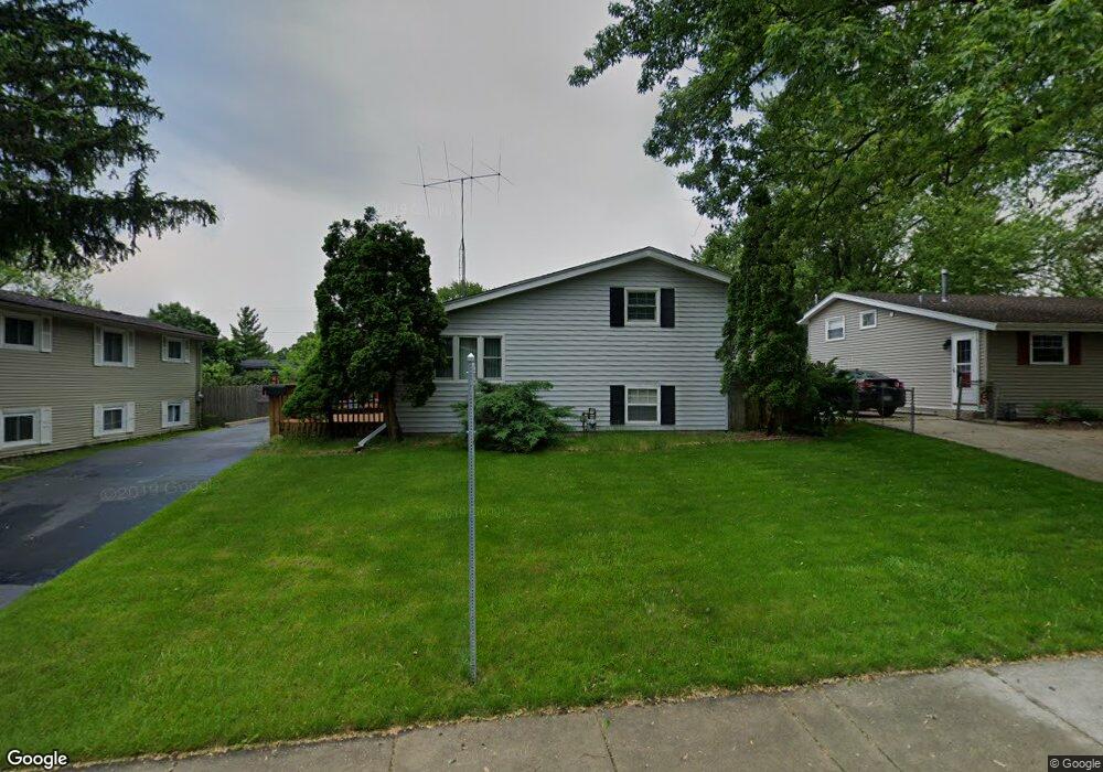 1451 Kings Rd, Carpentersville, IL 60110 - photo 1