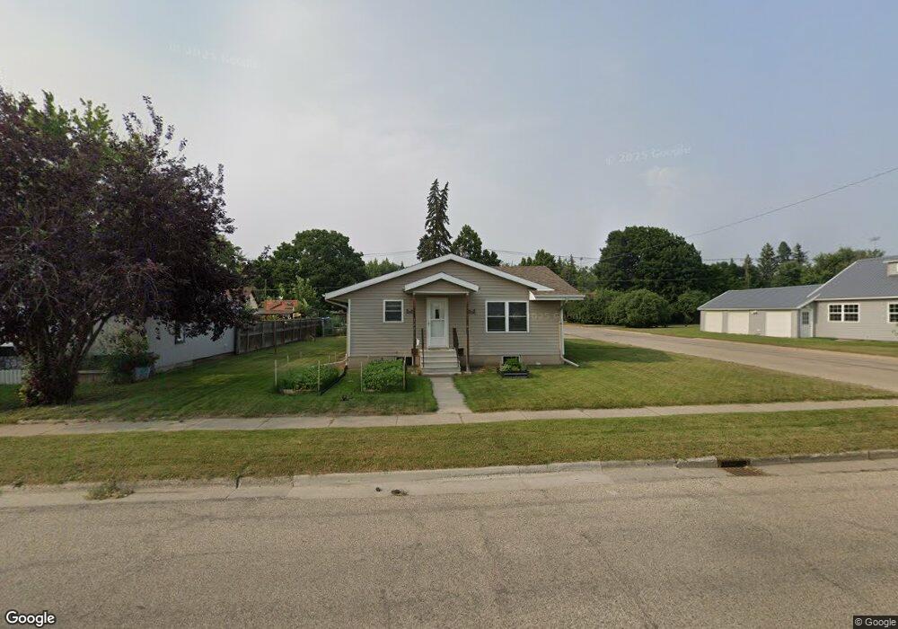 723 2nd St NE, Jamestown, ND 58401 - photo 1