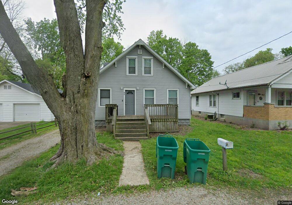 817 N 34th St, Mattoon, IL 61938 - photo 1