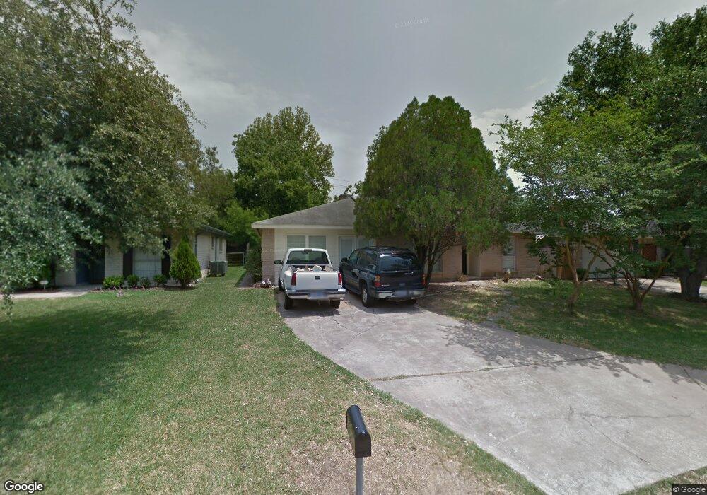 16639 Townes Rd, Friendswood, TX 77546 - photo 1