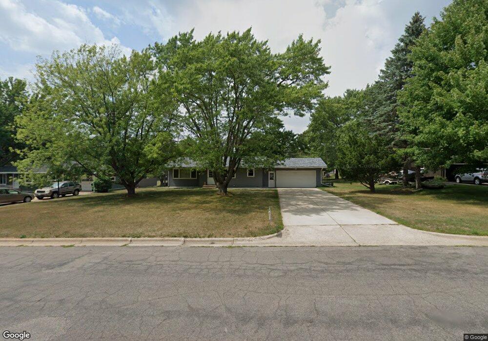 1039 4th Ave N, Sauk Rapids, MN 56379 - photo 1